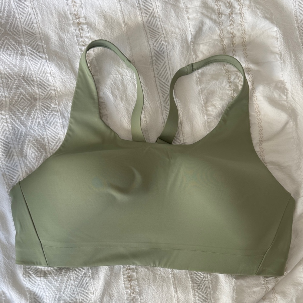 Athleta Advance Bra - 38C - Eucalyptus Olive